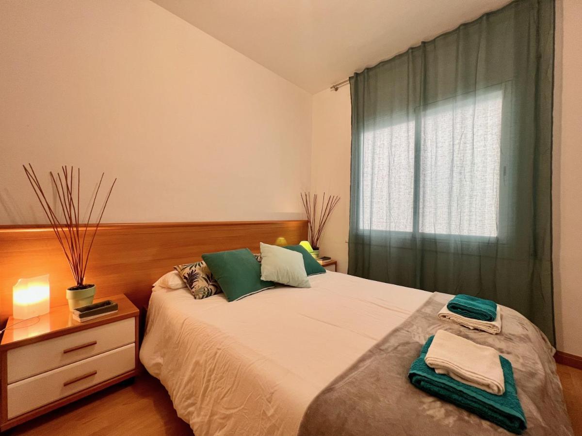 Prop De Mar A 60M De La Playa Daire Calafell Dış mekan fotoğraf